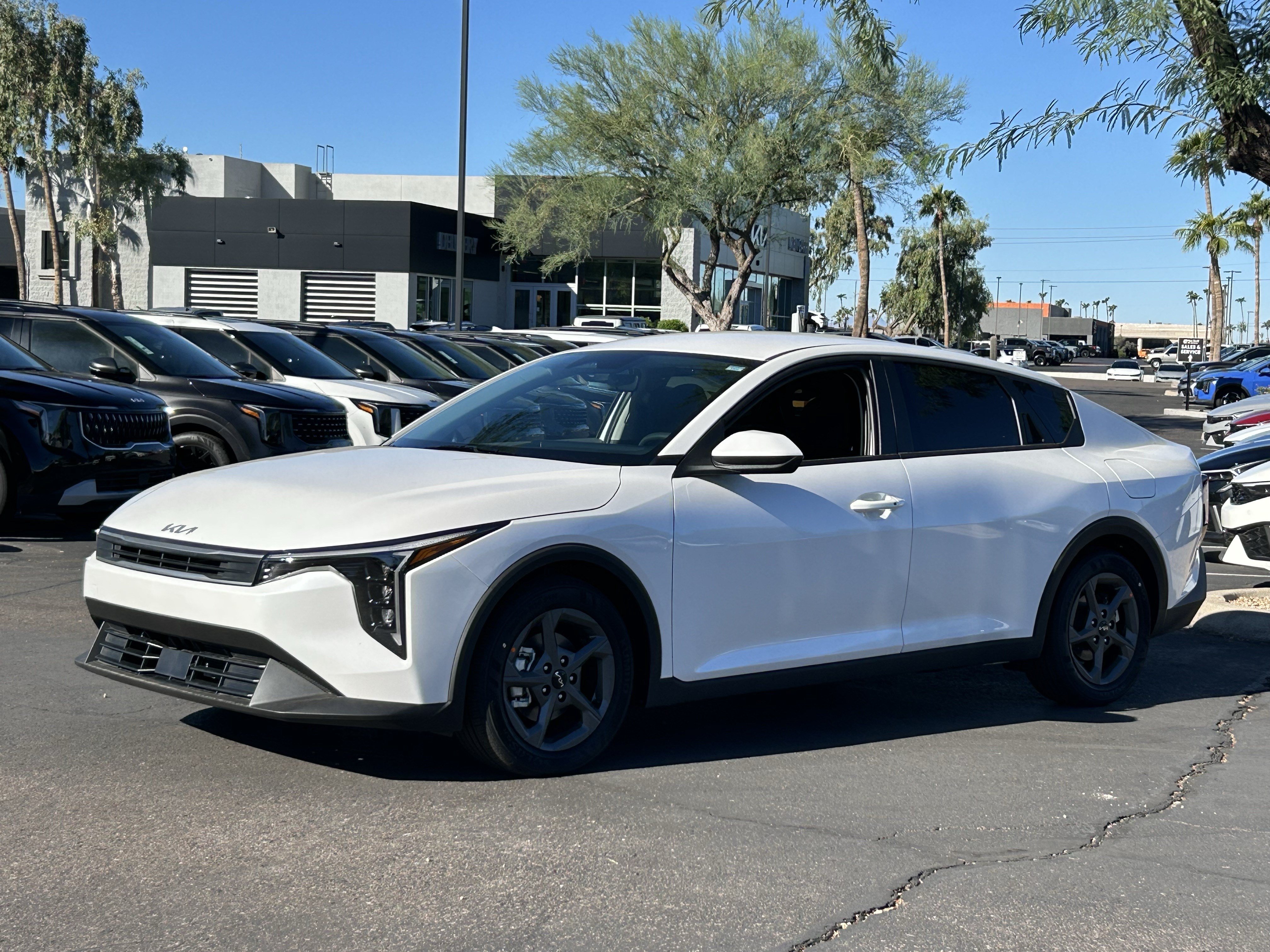 New 2026 Kia K4 FWD image 7