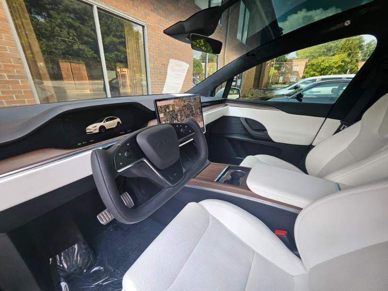 Used 2023 Tesla Model X AWD/4WD image 37