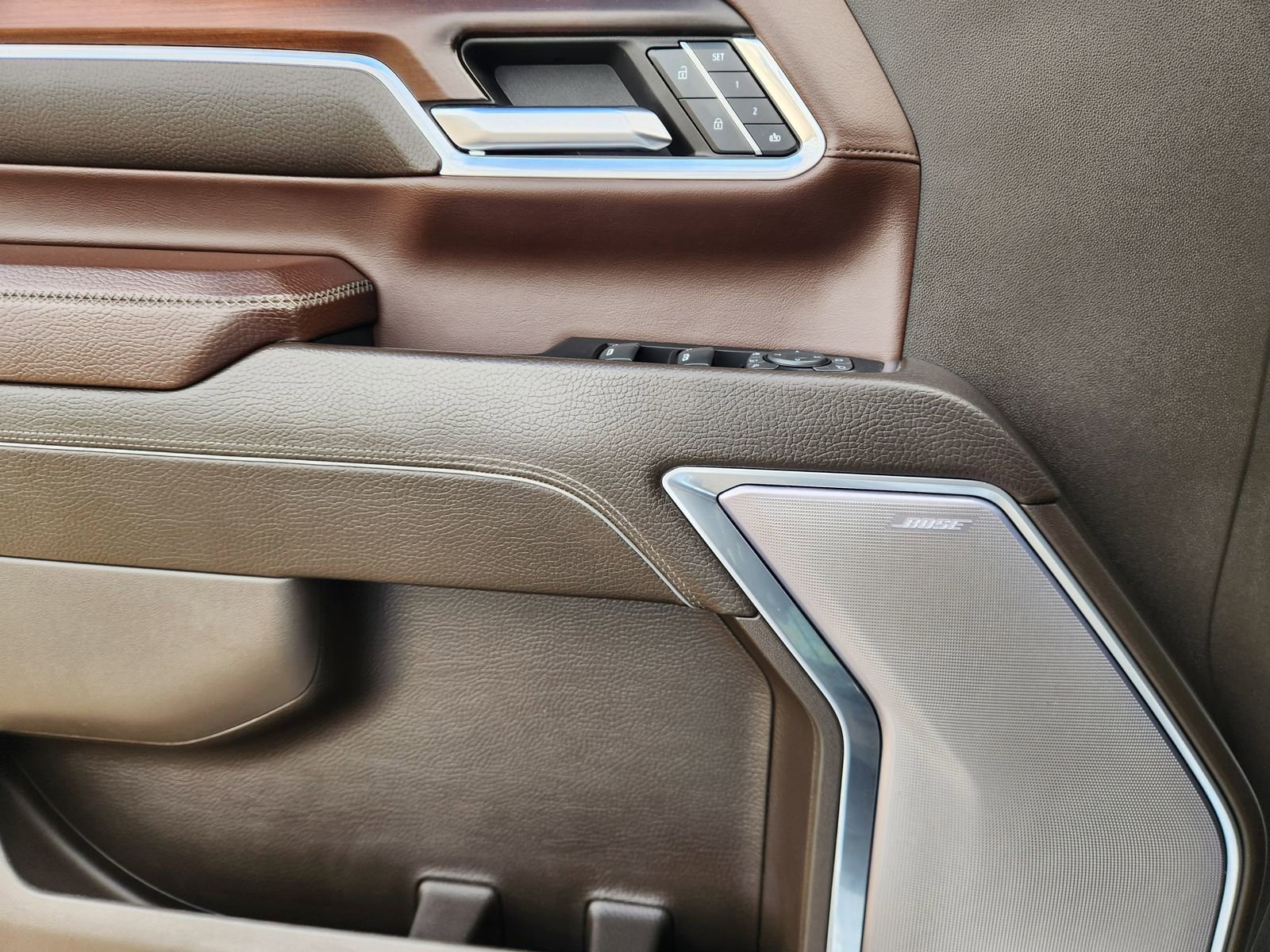 Used 2024 GMC Sierra 3500 Denali w/ Denali Reserve Package image 23