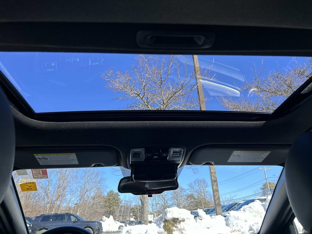 Certified 2024 Kia Forte GT w/ GT2 Package image 11