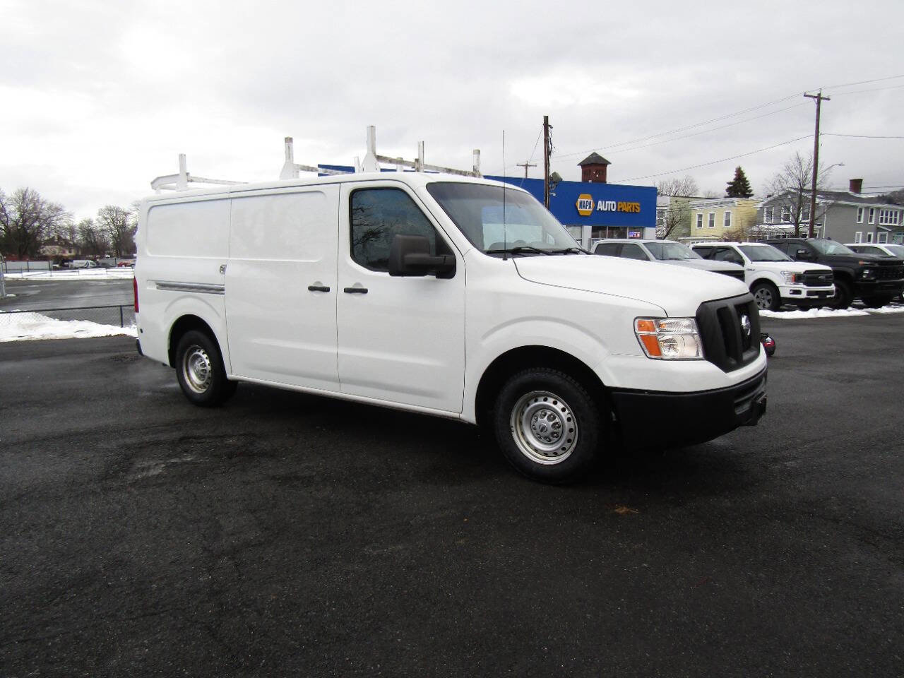 Used 2019 Nissan NV 1500 S image 31