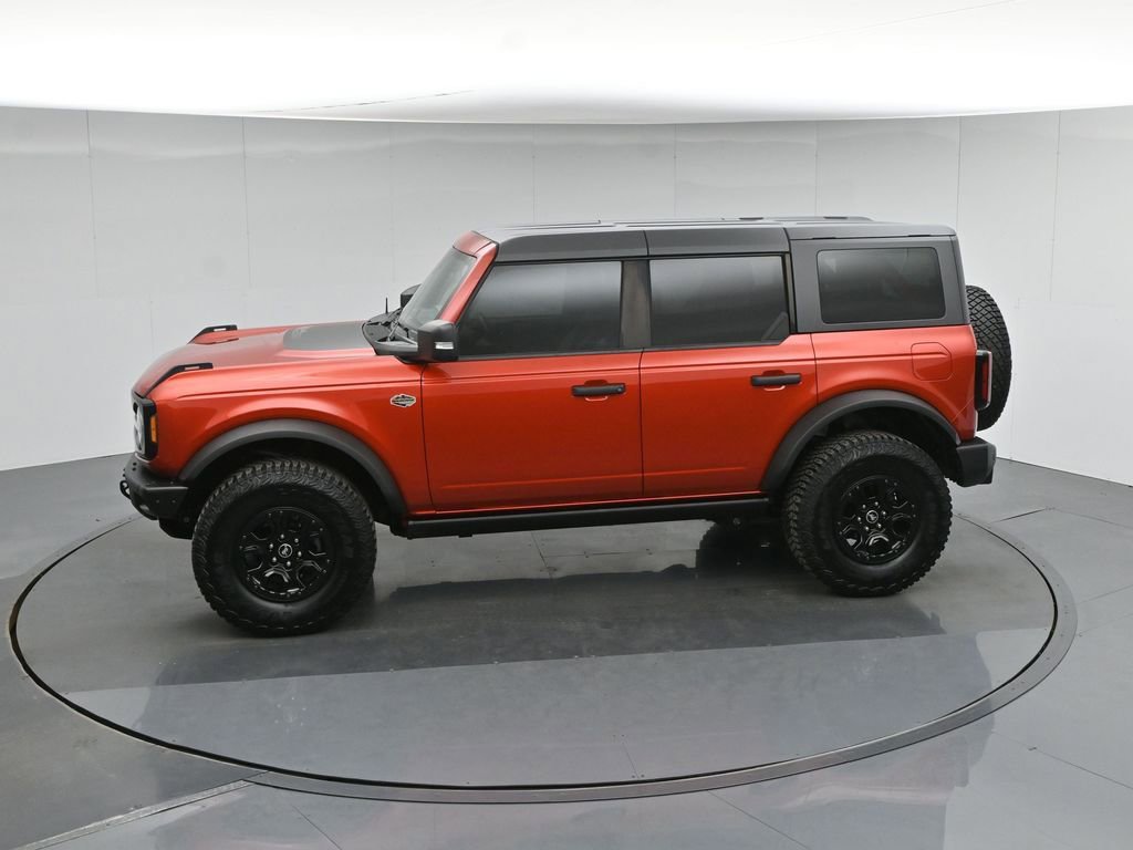 Used 2023 Ford Bronco Wildtrak image 44