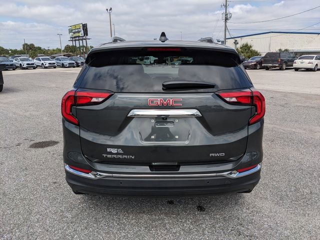 Used 2021 GMC Terrain SLT image 5