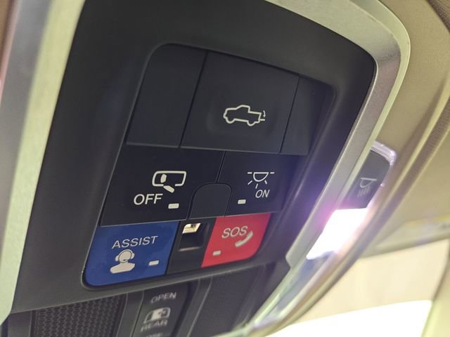 Used 2019 RAM 1500 Laramie image 26