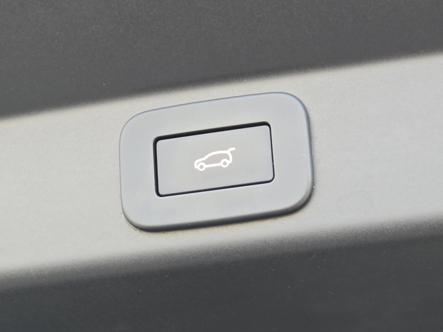 Certified 2024 Land Rover Range Rover Sport Dynamic SE image 30