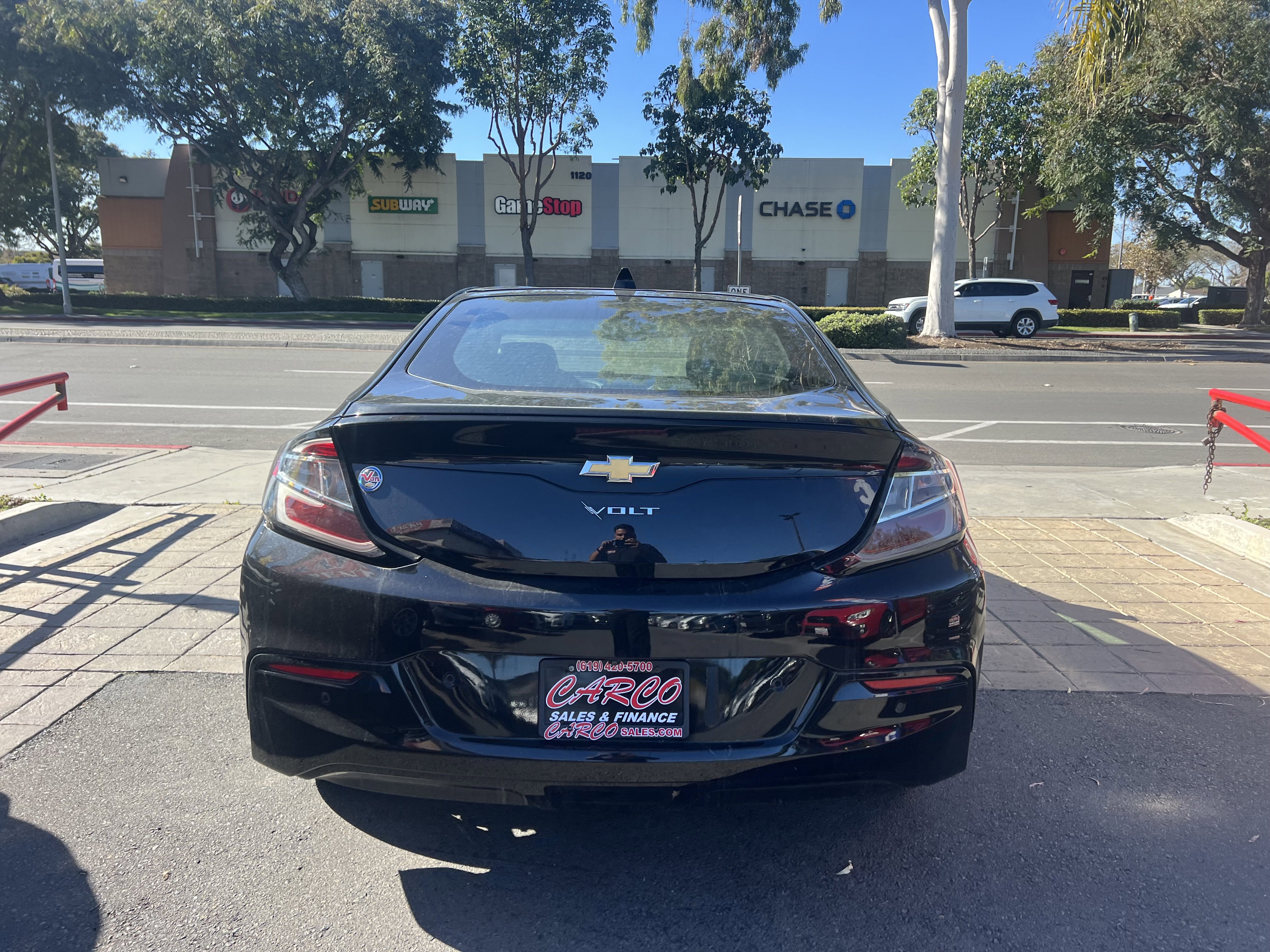 Used 2017 Chevrolet Volt Premier w/ Driver Confidence II Package image 5