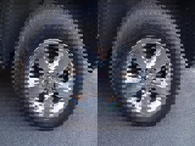 Used 2015 RAM 1500 Big Horn image 15