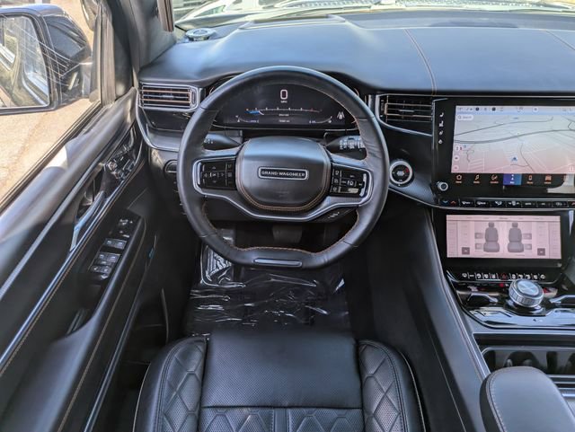 Used 2023 Jeep Grand Wagoneer Series III w/ Rear Seat Video Group 1 image 17