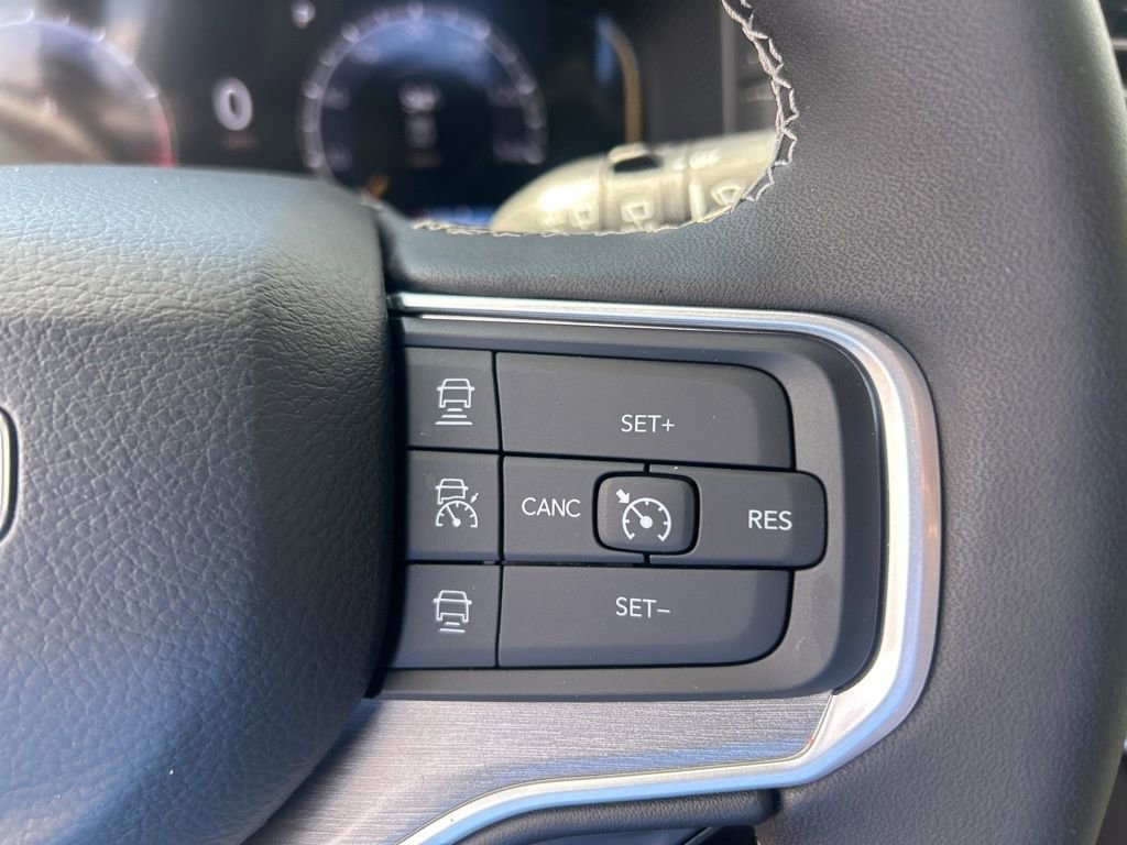 New 2025 Jeep Wagoneer Series II image 46
