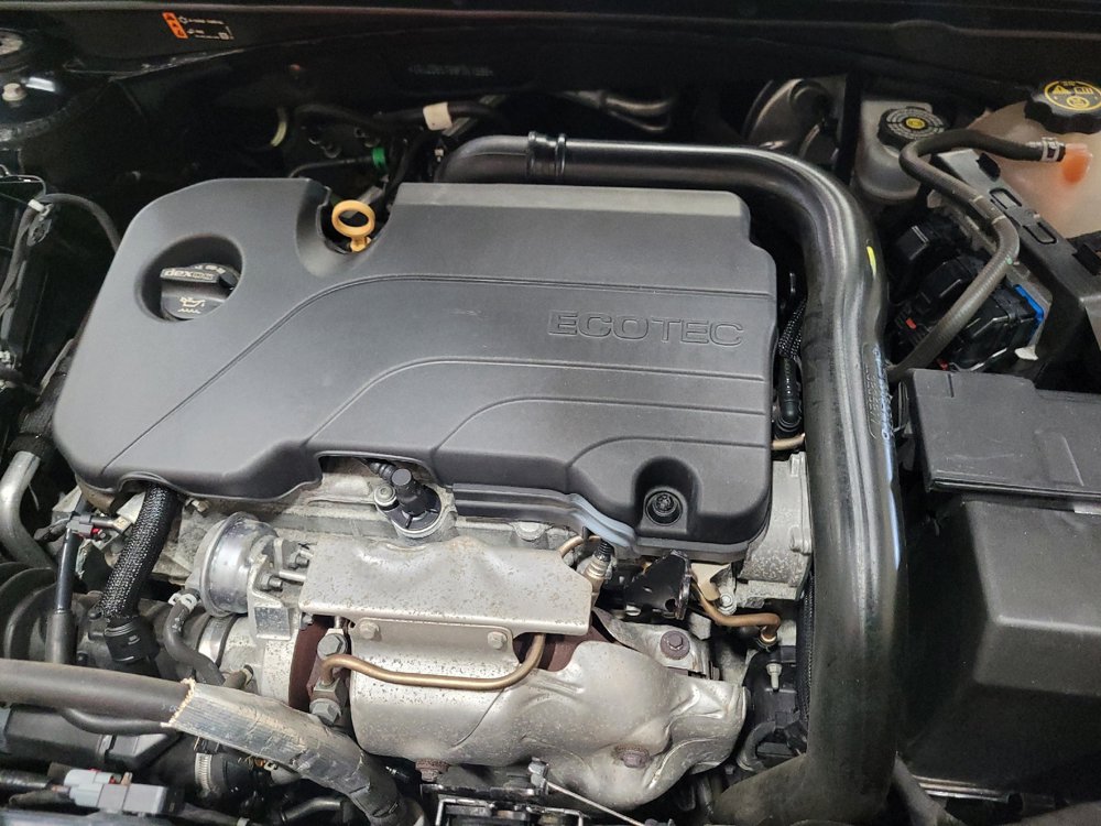 Used 2021 Chevrolet Malibu LT FWD image 30