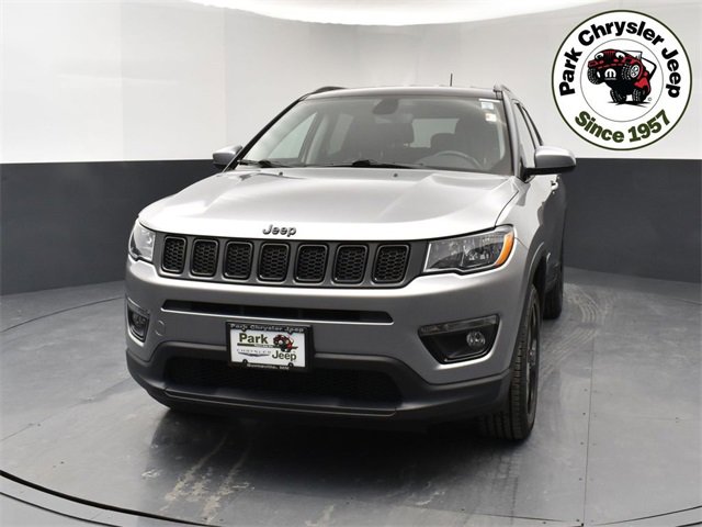 Used 2020 Jeep Compass Latitude image 2