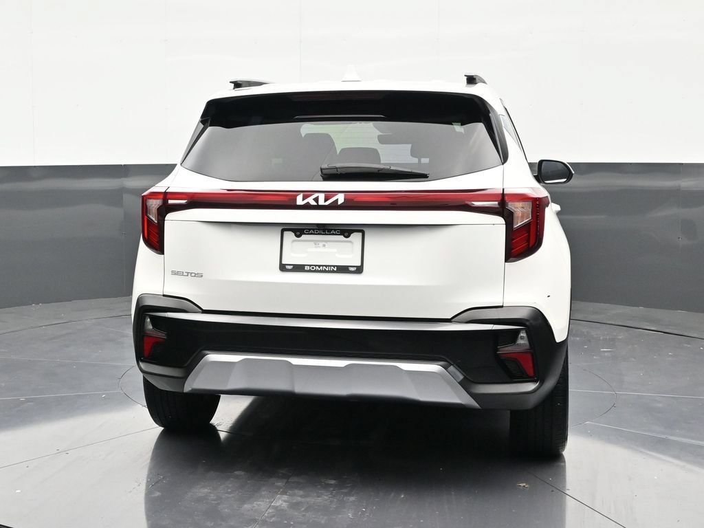 Used 2024 Kia Seltos S FWD image 4