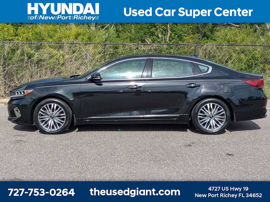 Used 2020 Kia Cadenza Technology image 2