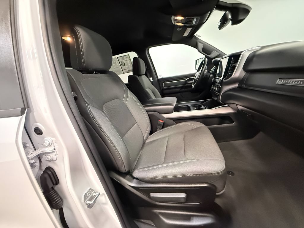Used 2022 RAM 1500 Big Horn AWD/4WD image 13