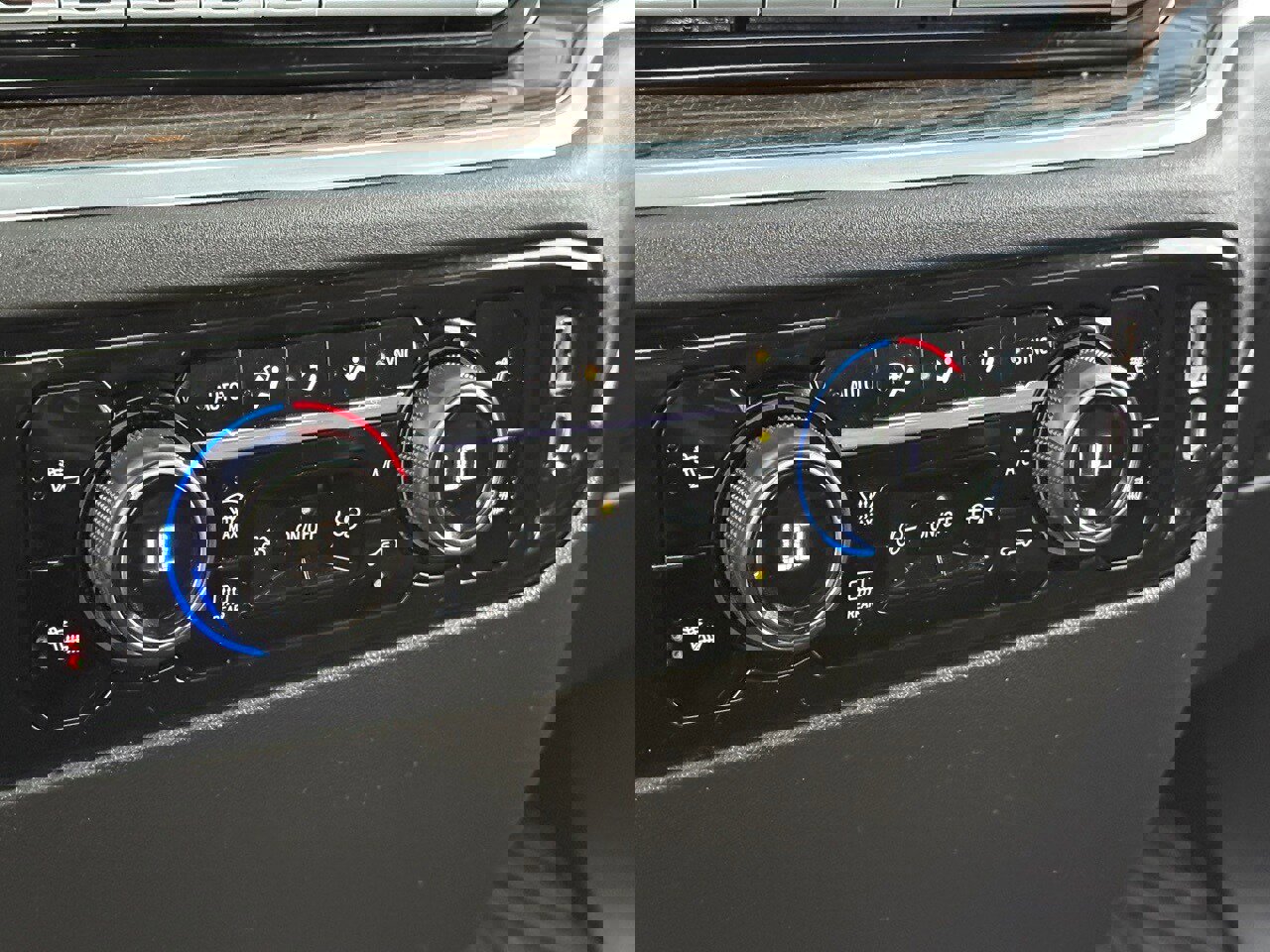 Used 2022 Chevrolet Silverado 1500 LT image 26