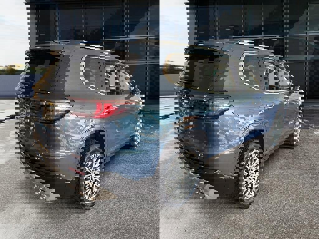 New 2026 GMC Acadia Denali w/ Super Cruise Package image 6