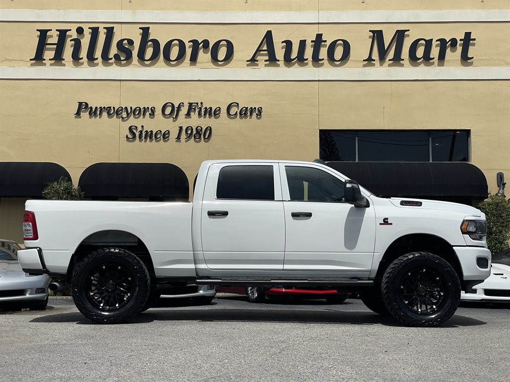Used 2023 RAM 2500 Tradesman AWD/4WD image 4
