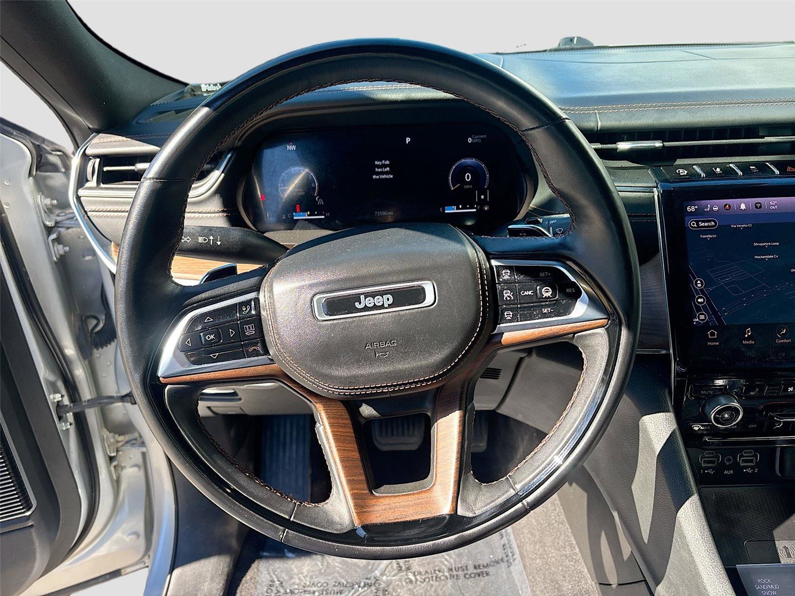 Used 2021 Jeep Grand Cherokee L Summit w/ Advanced Protech Group IV image 12