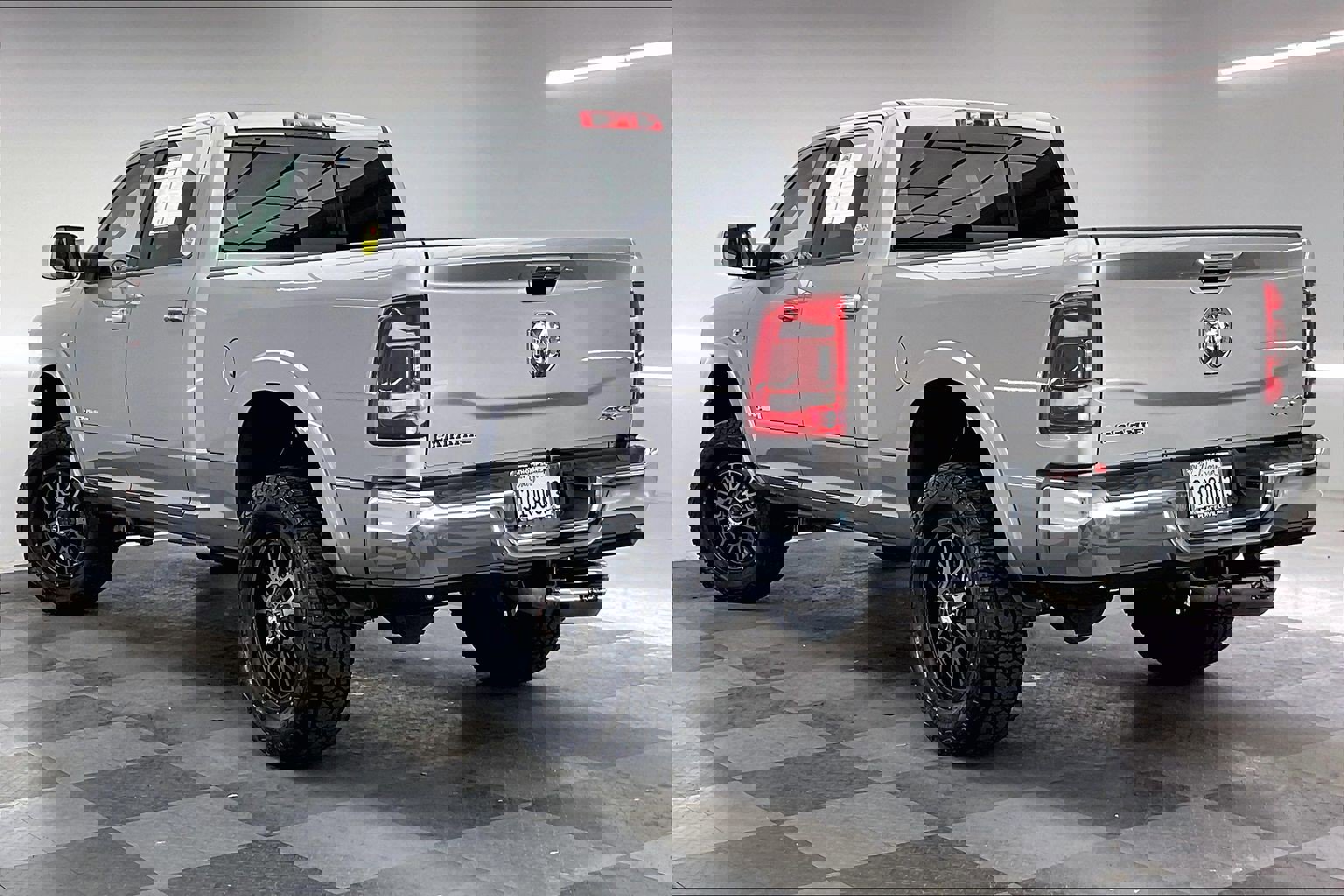 Used 2020 RAM 2500 Laramie image 10