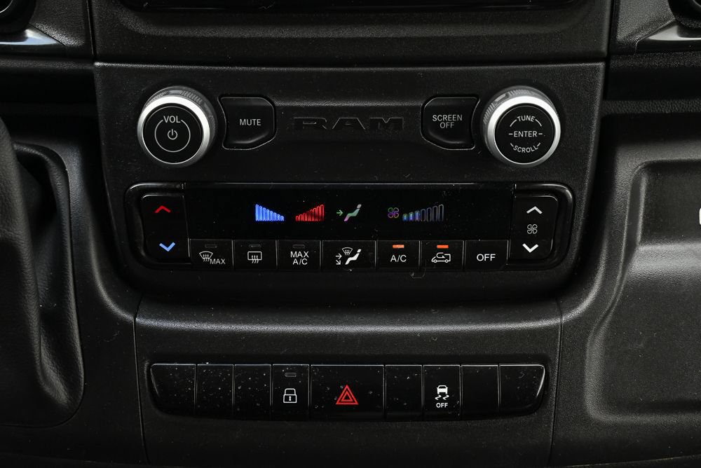 Used 2024 RAM ProMaster 2500 w/ Convenience Group FWD image 23