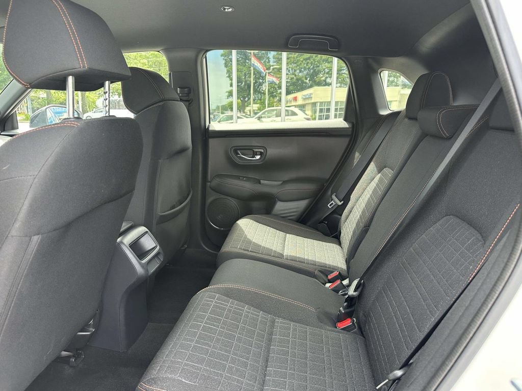 Certified 2023 Honda HR-V Sport image 9
