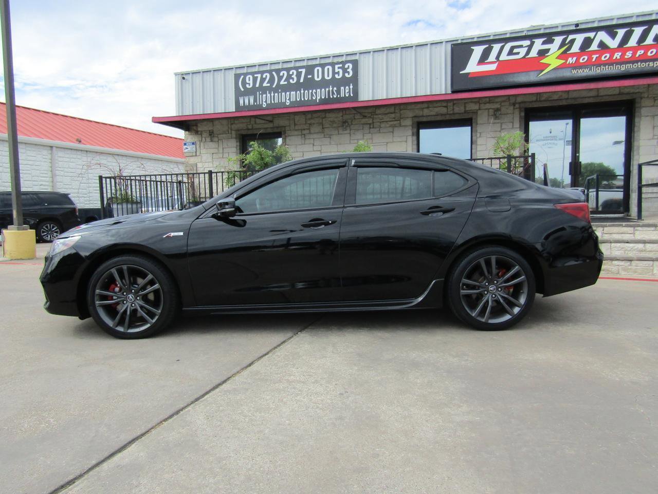 Used 2018 Acura TLX V6 w/ Technology & A-SPEC Pkg AWD/4WD image 2
