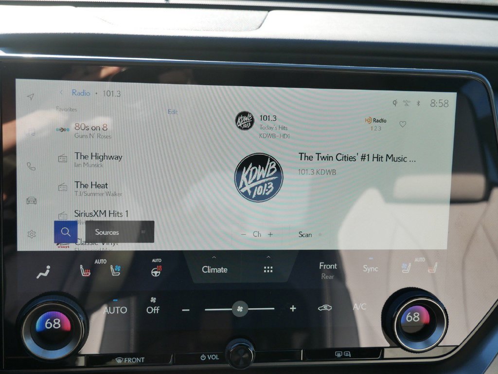 New 2026 Lexus TX 500h AWD w/ Technology Package image 20