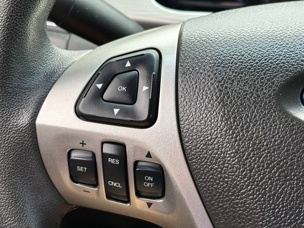 Used 2016 Ford Taurus SEL w/ Equipment Group 201A AWD/4WD image 18