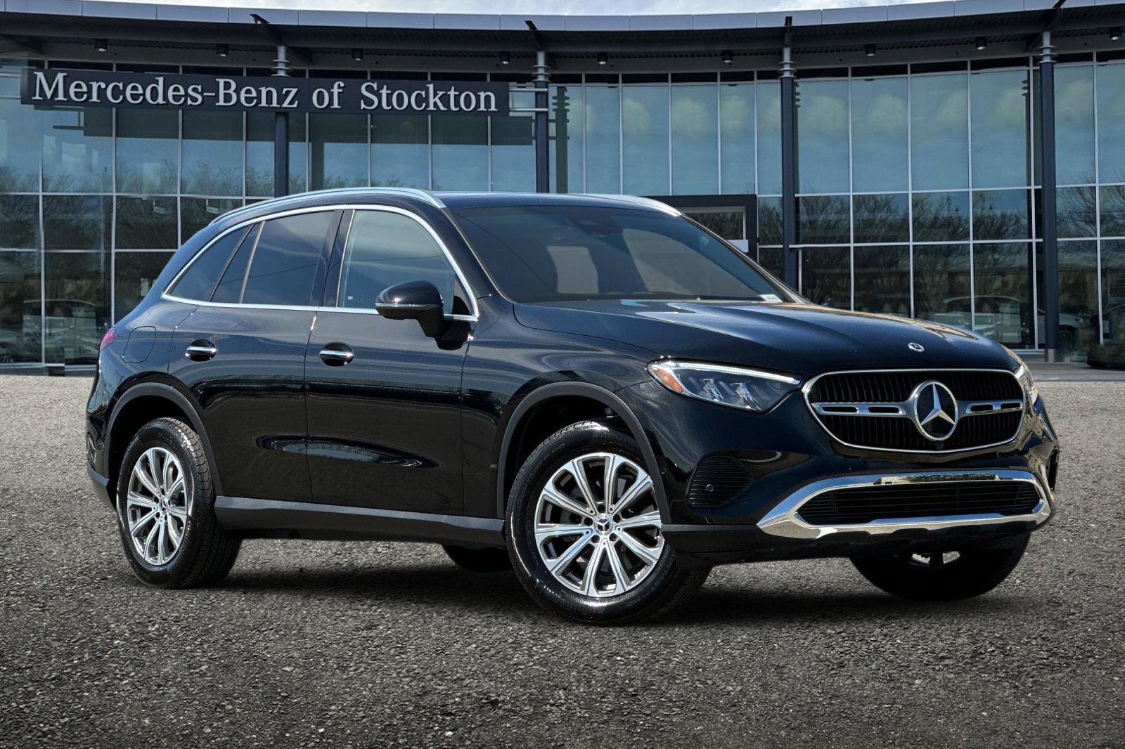 New 2026 Mercedes-Benz GLC 300 4MATIC
