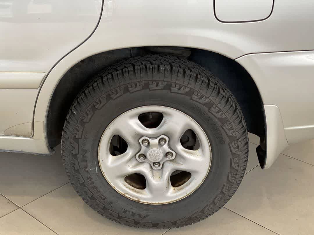 Used 2002 Toyota Highlander 4WD image 13