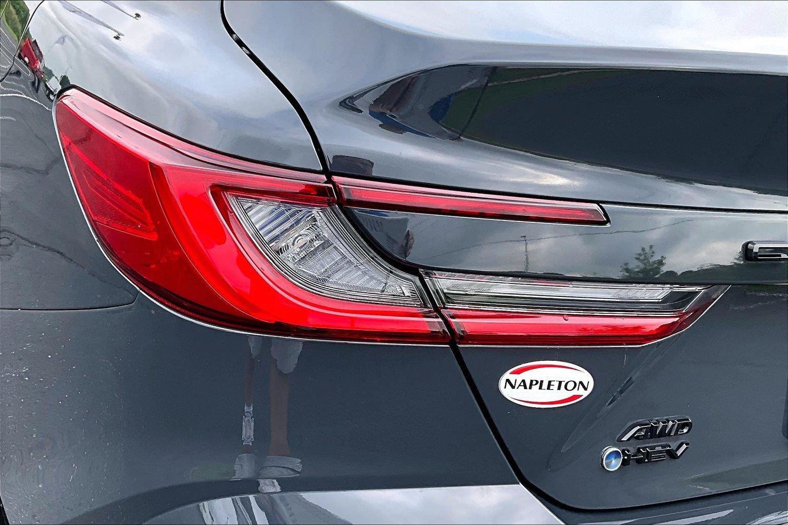 Used 2026 Toyota Camry XLE AWD/4WD image 31