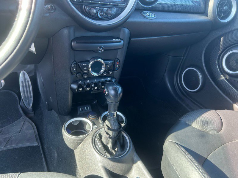 Used 2015 MINI Cooper S image 17