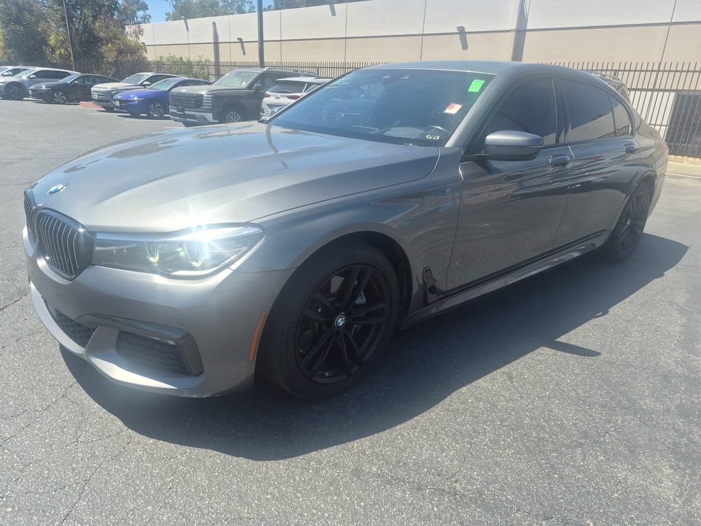 Used 2018 BMW 740i RWD image 2