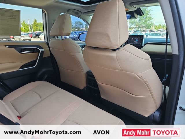 Used 2021 Toyota RAV4 XLE w/ Convenience Package AWD/4WD image 33