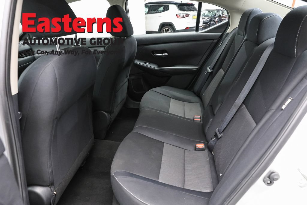 Used 2022 Nissan Sentra SV FWD image 21