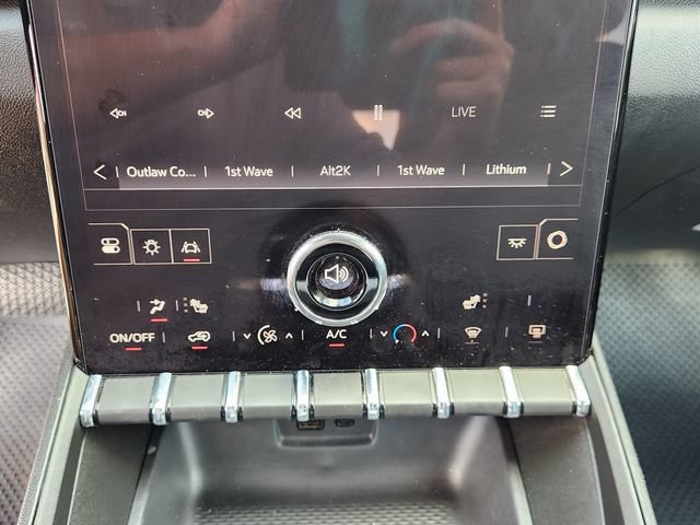 Used 2026 GMC Terrain Elevation FWD image 18