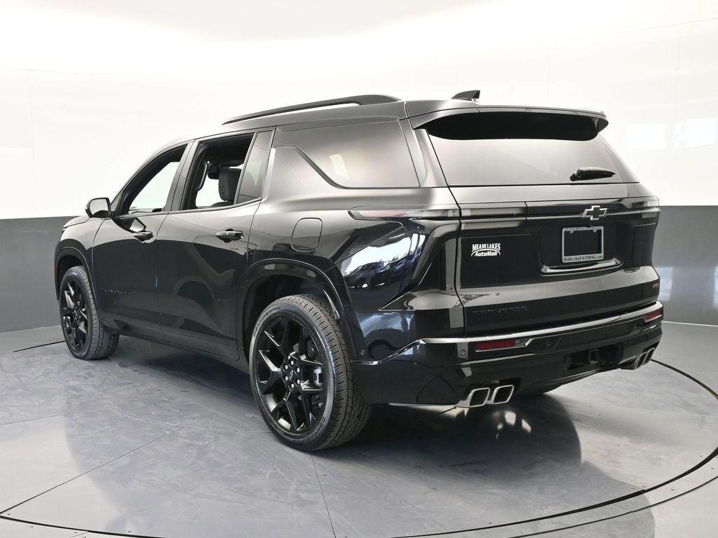 Used 2024 Chevrolet Traverse RS image 4