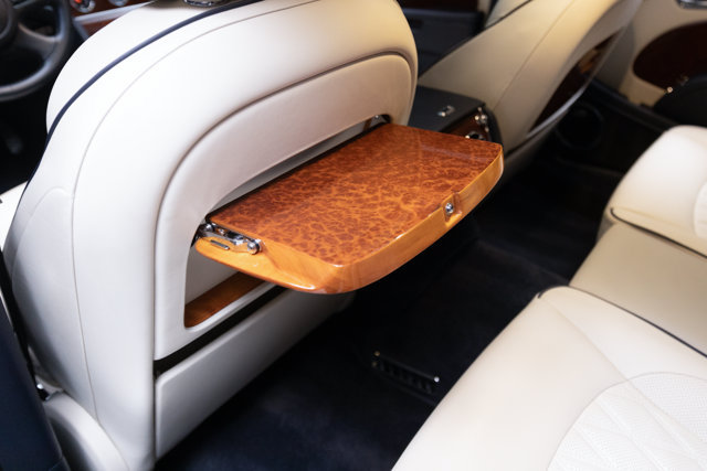 Used 2017 Bentley Mulsanne RWD image 19