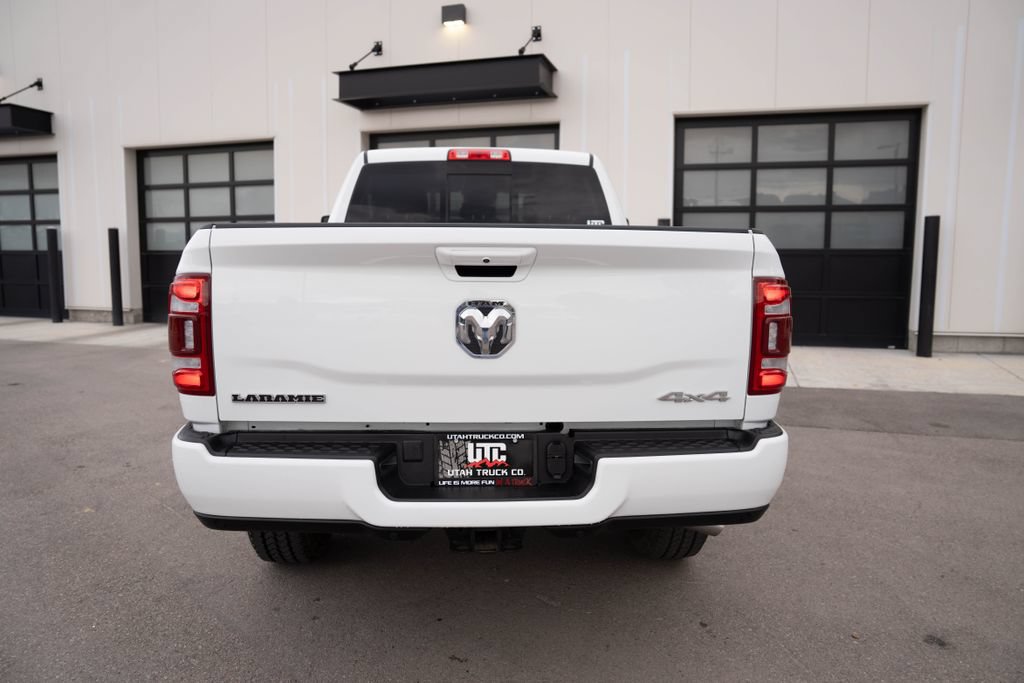 Used 2024 RAM 2500 Laramie w/ Safety Group AWD/4WD image 8