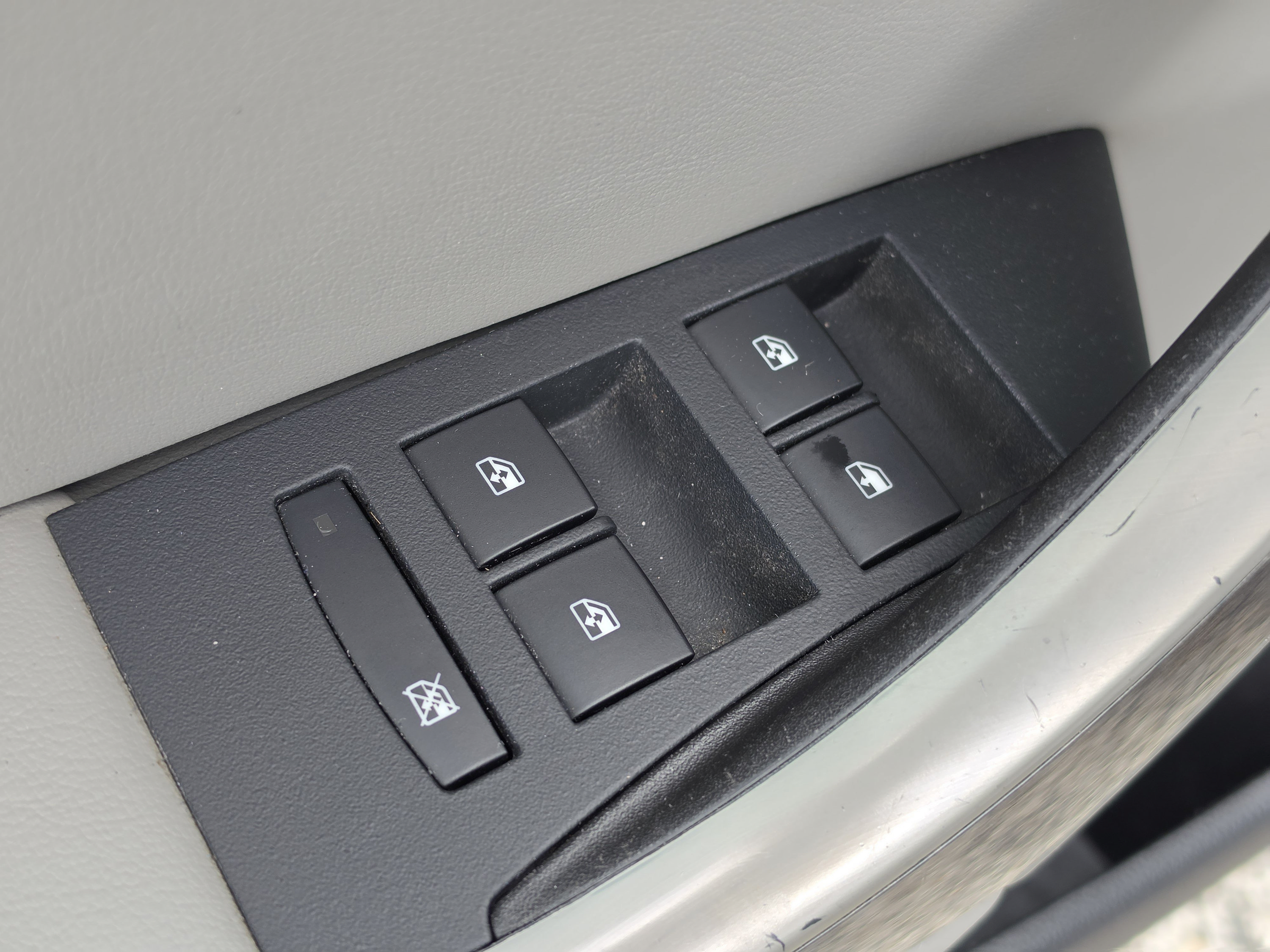 Used 2015 Buick Verano FWD image 22