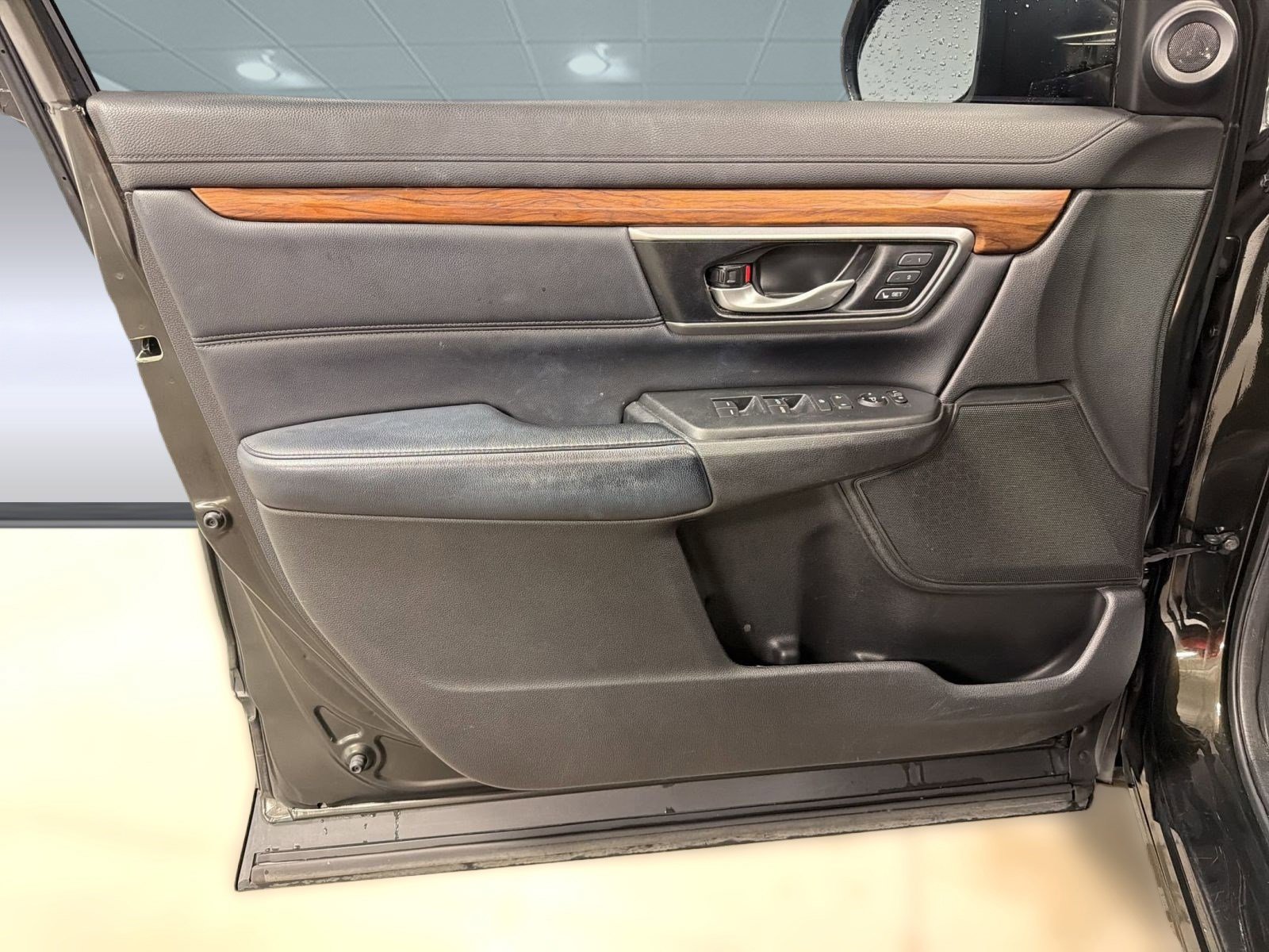 Used 2018 Honda CR-V EX-L image 22
