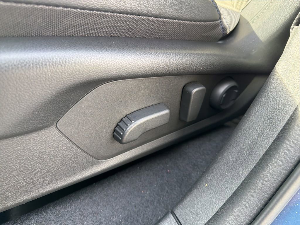 Certified 2025 Subaru Forester Premium w/ Convenience Package #2 image 27