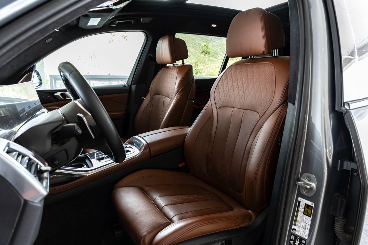 Certified 2025 BMW X7 M60i image 23
