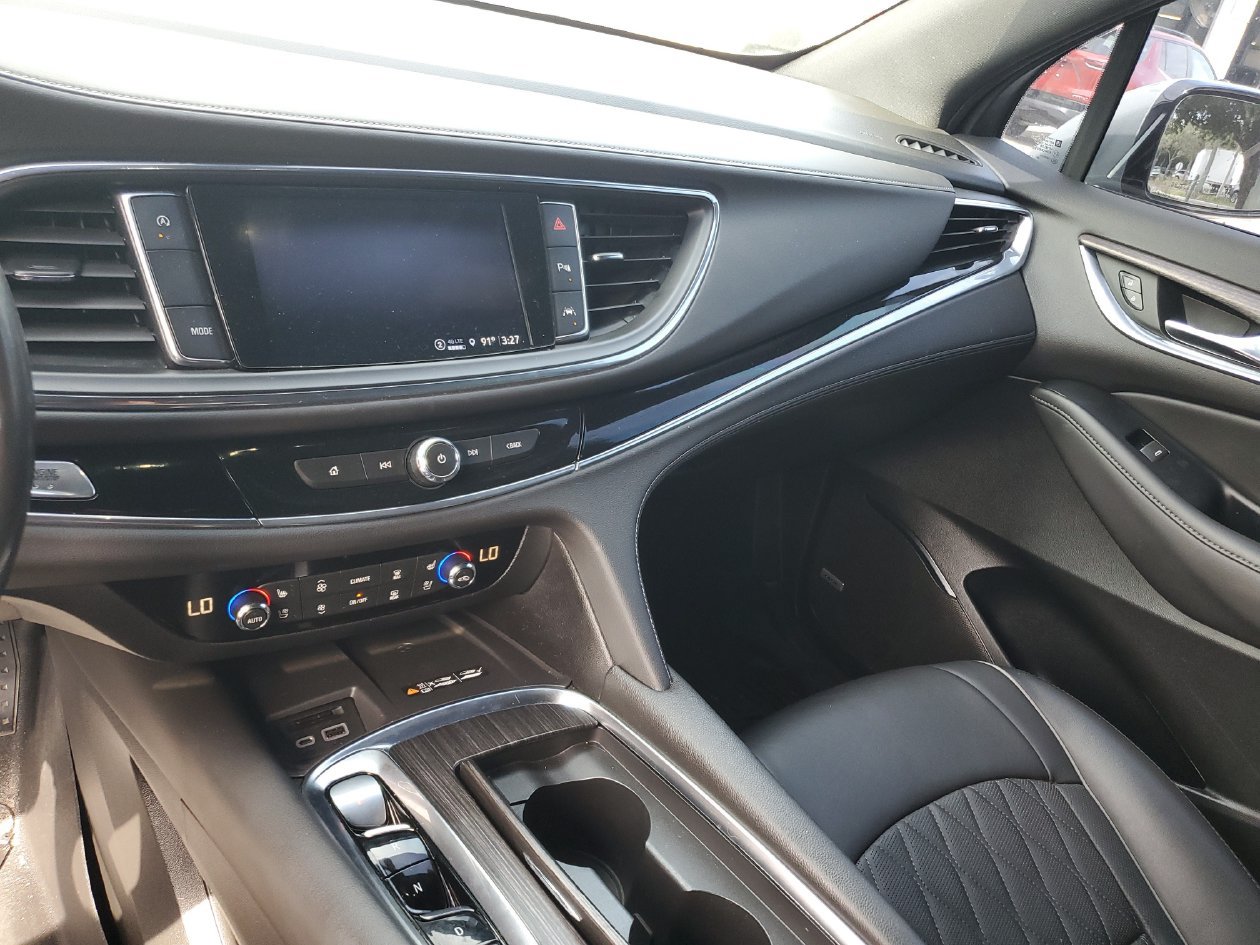 Used 2024 Buick Enclave Avenir w/ Trailering Package, 5000 lbs. FWD image 26
