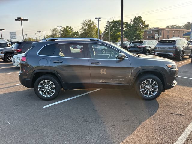 Used 2020 Jeep Cherokee Latitude Lux w/ Comfort/Convenience Group AWD/4WD image 26