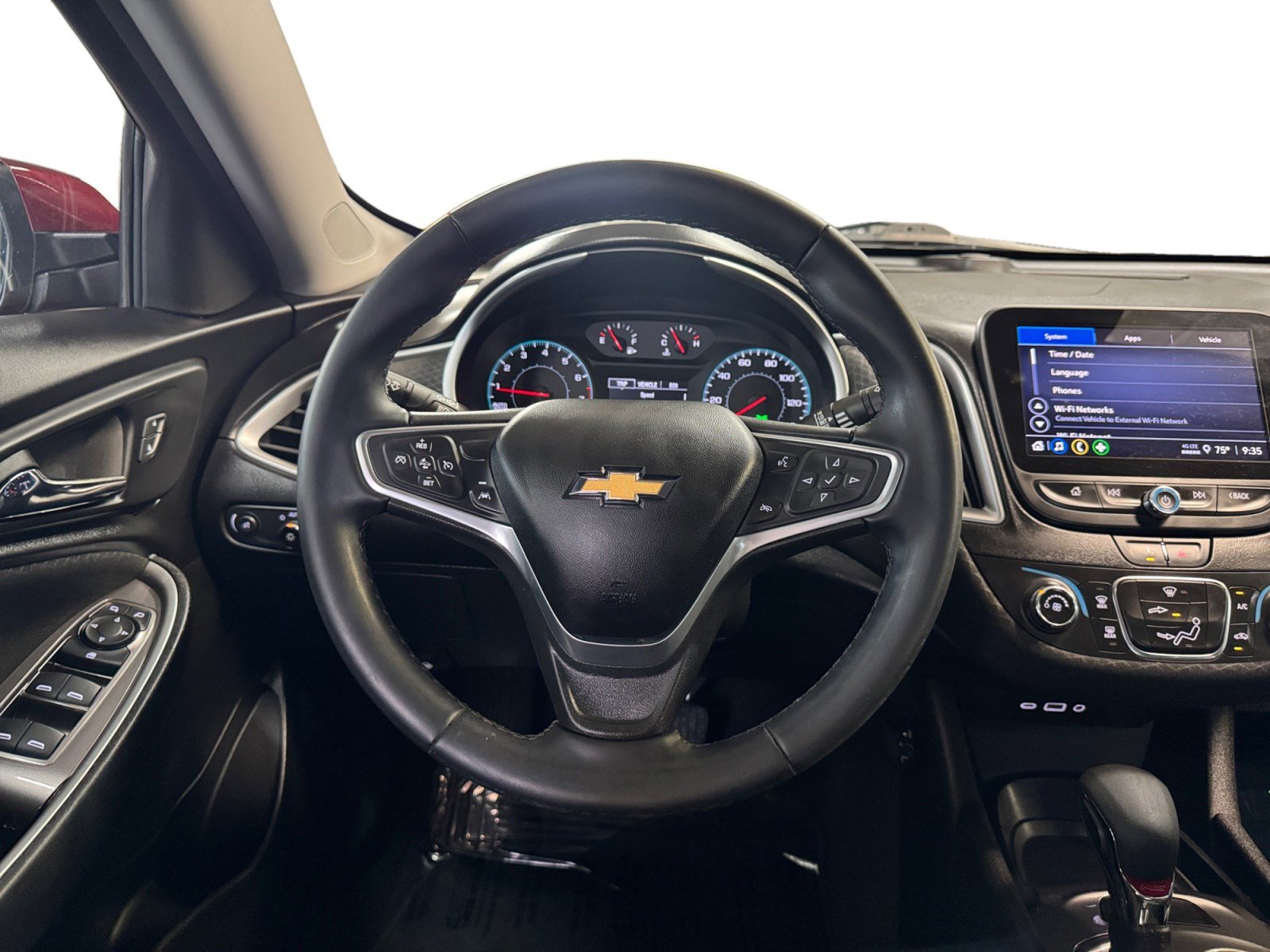 Used 2023 Chevrolet Malibu RS image 12