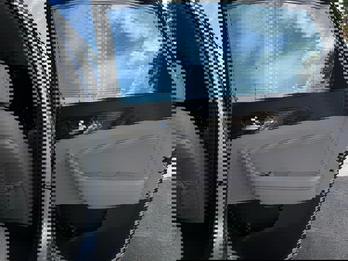 Used 2016 Hyundai Sonata Limited image 31