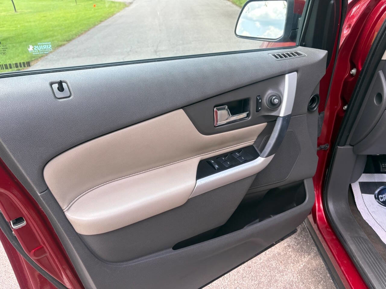 Used 2013 Ford Edge SEL AWD/4WD image 20