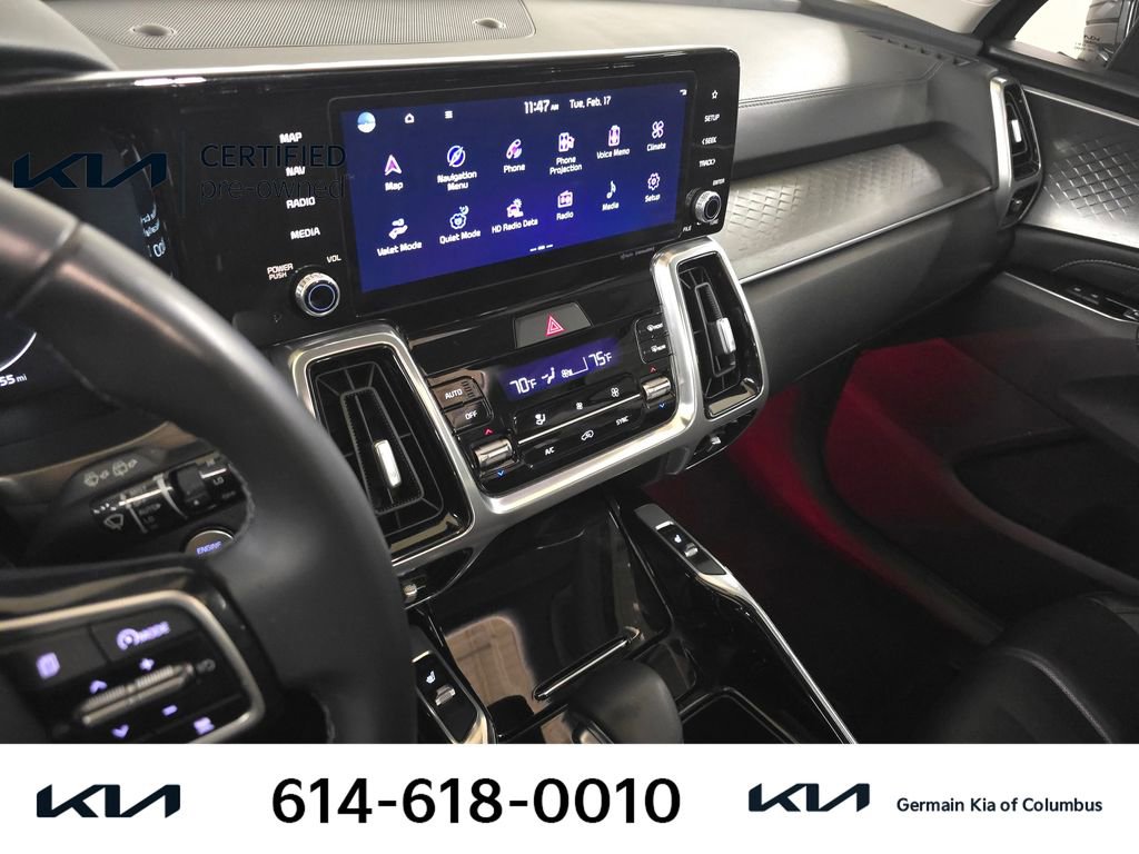 Certified 2023 Kia Sorento SX image 24