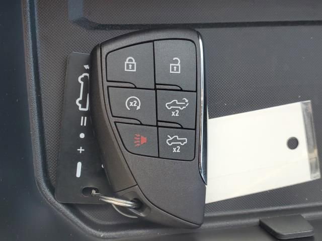 New 2026 Chevrolet Silverado EV Trail Boss w/ Plus Package AWD/4WD image 20